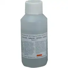 <p>Herder for polyester, vinylester, gelcoat og topcoat. tilsett 1-2% avhengig av arbeidstemperatur.</p>
