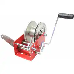 <p>Rock RGW2500C-14 er en ekstra forseggjort tilhengervinsj, som passer godt til litt st&oslash;rre b&aring;ter. Den har to gir, blokkeringsbrems og fartsreduksjonsbrems.</p>
