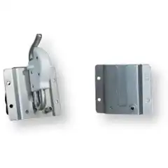 Passer for snap davit prod. 1038406, 1038408 og 1038409. Leveres i par.<br />
Str. 125x110 mm.