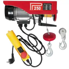 <p>Vinsj 220 V for b&aring;thus, verksted etc. Styres ved hjelp av fjernkontroll m/kabel.</p>
