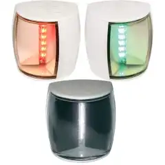<p>Hella NaviLED Pro UHD (Ultra Heavy Duty) er en ekstra solid lanterneserie godkjent for 2 nautiske mil.</p>
