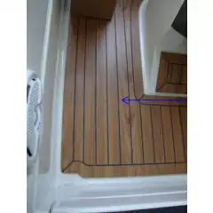 <p>Original teaklaminat til utvalgte Uttern modeller.</p>
