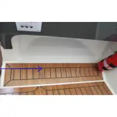 <p>Original teaklaminat til utvalgte Uttern modeller.</p>
