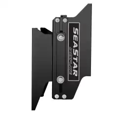 <p>SeaStar manuell motorheis med 10'' (25,4) cm setback.</p>
