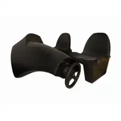 <p>Original styrekonsoll og seter for River 420.</p>
