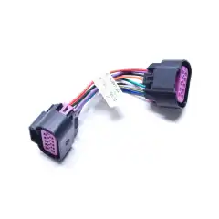 <p>Tillater tilkobling mellom CAN 1 kommunikasjonskabel og moduler der en koblingsboks brukes.</p>
