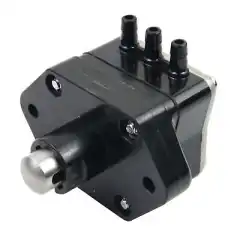 <p>Original bensinpumpe for utvalgte Mercury modeller.</p>
