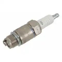 Champion D23 tennplugg