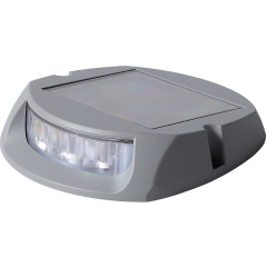 <p>Pen lampe som kan monteres p&aring; brygge, platting, trapp eller p&aring; veggen.</p>

