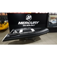 Grand 300 Silver Line Base RIB Svart m/trinn bak
