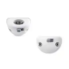 Designet for &aring; feste Navilight p&aring; vertikale flater.