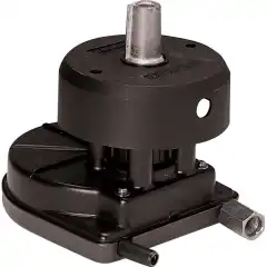 <p>Laget for styrekabel M58 og passer motorer opptil 55 HK. Panelfeste er inkludert.</p>
