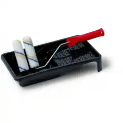 Sett med 2 stk ruller, skaft og trau. Passer bra til stoffing av b&aring;t.