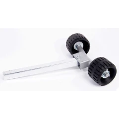 Med 2 sorte sideruller, 40x40 mm. r&oslash;r