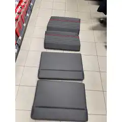 Ryggst&oslash;tte og sittepute styrbord/babord side bak til Falcon BR-5.