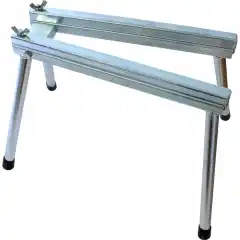 Smart stativ for sm&aring; og mellomstore utenbordsmotorer.