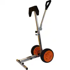 Sammenleggbar tralle for inntil 15 HK motor.