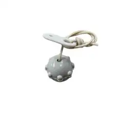 <p>Original rund &aring;reskrue for &aring; feste &aring;re til l&aring;sepinne p&aring; utvalgte Suzumar gummib&aring;t/RIB.</p>
