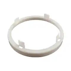 Beskyttelsesdeksel i front av propellhus for utvalgte Mercury modeller.